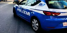 &laquo;Mi hanno violentata, ma non ricordo nulla&raquo;. Turista tedesca di 17 anni denuncia la violenza dopo una serata in discoteca a Rimini