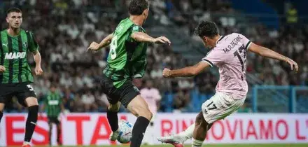Sassuolo-Juventus 3-2, le pagelle: Zhegrova illuminato (7), Kalulu distratto (5). Non punge Kolo Muani (5), Spalletti (5) ko al 94'