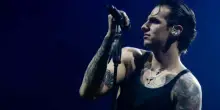 Achille Lauro, l?adolescenza (difficile) in periferia, il pap&agrave; magistrato, il sogno di suonare a San Pietro e l?amore: &laquo;Non voglio essere n&eacute; vittima e n&eacute; carnefice&raquo;