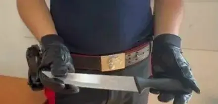 Coltello nello zaino al liceo, il sindaco di Terzigno chiede di incontrare il 14enne e i genitori