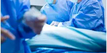 Tumore al seno, 20 donne sottoposte a mastectomie non necessarie: pi&ugrave; di 300 pazienti hanno riportato danni, una &egrave; morta