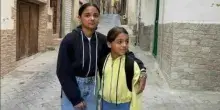 Sorelline scomparse, tre anni fa i genitori denunciati per presunti maltrattamenti sui figli: il padre ascoltato per ore