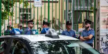 Prof accoltellata a Roma, indagini sulla rete del 13enne. &laquo;Arruolato dai suprematisti&raquo;