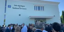 Testimoni di Geova, tolto il divieto sulle trasfusioni di sangue: la svolta dopo 80 anni. Dal sesso al fumo, le regole per i fedeli