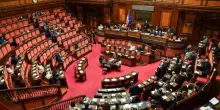 Rai, taglio del canone e nuovi poteri al Cda: la riforma accelera, domani il voto in Senato