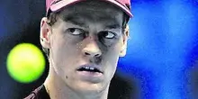 Jannik Sinner, perch&eacute; &egrave; meglio saltare la Davis: tre (buone) ragioni, dal ginocchio a Zverev