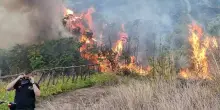 Incendio a Pignataro Maggiore, maxi rogo al Monte Maggiore: si ipotizza l'azione di un piromane
