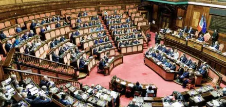 Ddl sul nucleare approvato dal Senato, Meloni: &laquo;Scelta coraggiosa&raquo;. Pichetto: &laquo;Prime centrali in Italia nel 2033-34&raquo;