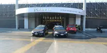Blitz a Scampia dopo l'agguato: 30enne fermato nel fortino del clan Raia con armi e droga