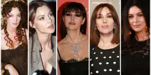 Monica Bellucci, le trasformazioni della diva eterna: &laquo;Essere un'icona &egrave; pericoloso: si resta murata nel vetro, bisogna essere vive. Le rughe? Meglio di una faccia di plastica&raquo;