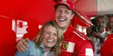 Schumacher, la moglie Corinna: &laquo;Michael &egrave; qui, viviamo insieme a casa. Quando sento la nostra canzone piango&raquo;