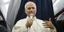 Papa Leone: &laquo;La destra radicale non &egrave; cristiana. IA? I timori non sono fake news&raquo;
