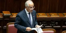 Piantedosi: &laquo;Vedremo se prorogare lo stop a Schengen con la Spagna. Rimpatri? Gi&agrave; 6500, sar&agrave; record&raquo;
