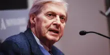 Vittorio Sgarbi ricoverato in terapia intensiva al policlinico Gemelli: &egrave; grave