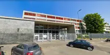 Studente aggredito dal branco di estrema destra davanti al liceo Einstein: colpito alla testa con una bottiglia, franio catturato