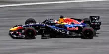 GP del Barhain a Sepang, libere 1: Verstappen al comando davanti a Russell, Antonelli quinto tra le due Ferrari