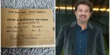 Leonardo Pieraccioni ritrova in un mercatino il libretto delle giustificazioni delle medie: &laquo;L'ho annusato e ho sentito l'odore di quando malato restavo a letto&raquo;