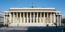 Schneider compra Ptc. Il titolo gi&ugrave; a Parigi (-10%)