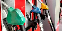 Marigliano, sequestrati 30mila litri di benzina di contrabbando: due denunciati