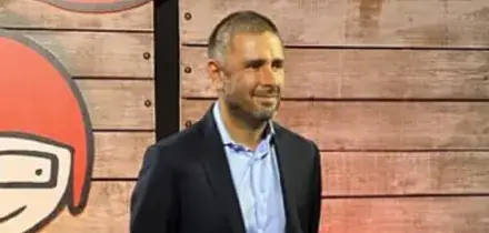 Alessandro Di Battista, il tumore &laquo;vulnerabile alle terapie&raquo;: &laquo;Le ultime analisi sono buone&raquo;
