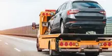 Auto ferma in strada, perch&eacute; 11,7 milioni di automobilisti restano a piedi. I guasti pi&ugrave; comuni e come risparmiare