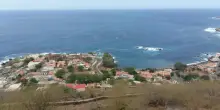 &laquo;Ho investito la pensione di 140mila euro in un hotel a Capo Verde e ho perso tutto. Ora faccio l'autista per pagare le bollette&raquo;