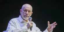 John Malkovich: &laquo;La fine di Kennedy? Gli Usa hanno molto da farsi perdonare. La via del riscatto per il mio Paese &egrave; lunga&raquo;