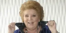 Wilma De Angelis &egrave; morta, addio alla celebre cantante e presentatrice tv: aveva 96 anni. Il nipote Fabio: &laquo;La tua gioia di vivere ci scalder&agrave; per sempre il cuore&raquo;