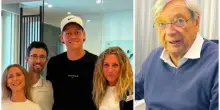 Sinner cura il ginocchio dall'ortopedico del "miracolo di Pechino" di Sofia Goggia: &laquo;Torner&agrave; a farvi sognare&raquo;