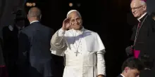 Papa Leone nodulo polmonare, come si rimuove: dalla diagnosi all?operazione, i tempi di recupero