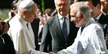 Papa operato, rimosso un tumore maligno. I medici non parlano di chemio. Intervento di 90 minuti