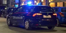 Marito e moglie trovati morti in casa a Mirandola, i corpi decapitati