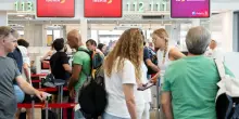 Voli cancellati oggi, da Fiumicino a Milano fino a Trieste: ecco tutte le tratte colpite dal guasto