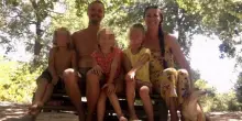 Famiglia nel bosco, Pillon annuncia: i figli a casa con i genitori per il prossimo fine settimana