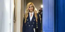 Trump licenzia la sua portavoce dopo 5 giorni: Katie Zacharia lascia la Casa Bianca