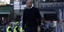Allegri, tifosi del Napoli infuriati. Max si difende: &laquo;Mancano solo i risultati, le prestazioni sono buone&raquo;