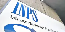 Bonus mamme 2026 aumenta a 720 euro: requisiti e come fare domanda. Pagamenti a dicembre