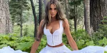 Sahara Ray &egrave; morta, la modella australiana aveva 34 anni ed era l'ex di Justin Bieber: pochi mesi fa aveva avuto il primo figlio