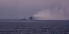 Petroliera ucraina colpita da droni nel Mar Nero in &laquo;acque territoriali rumene&raquo;: un morto e tre dispersi