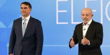 Elezioni Brasile, l'ultimo duello tv tra Bolsonaro e Lula prima del ballottaggio: lo scontro sulle &laquo;nove dita&raquo; e le scuse