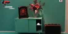 Rieti, ritrovata la mascherina rubata da un?opera al Maxxi: era a casa di un anziano (che non ha saputo dare spiegazioni)