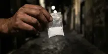 Truffa della cocaina, turista paga 40 euro per una bustina di polvere bianca. Ma &egrave; sale da cucina
