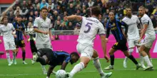 Inter-Fiorentina, moviola: contatto Thuram-Valdepenas in area di rigore, Mariani indica il dischetto