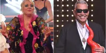 Ballando con le Stelle, il fuori onda di Guillermo Mariotto con Barbara D'Urso: &laquo;&Egrave; vero che la imboccano&raquo;. Il sospetto su Rossella Erra