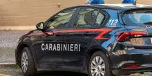Napoli, tenta di rapire bimbo di 5 anni davanti a casa: la madre vede la scena dalla finestra, denunciato un 45enne