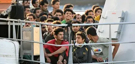 Frontex, l'Ue propone il rafforzamento: &laquo;Pi&ugrave; agenti e task force per le crisi come Ceuta, diventi il braccio operativo per i rimpatri&raquo;
