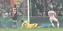 Genoa-Juventus moviola: il gol di Baldanzi, il presunto fallo su Alajbegovic. Cosa &egrave; successo