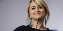 Luciana Littizzetto, la separazione, i figli adottati, la malattia e l'amicizia con Fazio: &laquo;Mi sono iscritta ad un'app di incontri. Ho visto dei mostri, mamma mia&raquo;