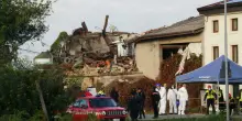 Strage di Castel D'Azzano, tre carabinieri indagati per omicidio colposo. Nell'esplosione del casolare morirono tre militari