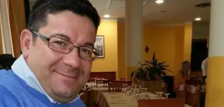 Gianluca Mignacca morto in cantina a Gaeta, una donna indagata: il mistero delle chiavi e gli scambi di chat